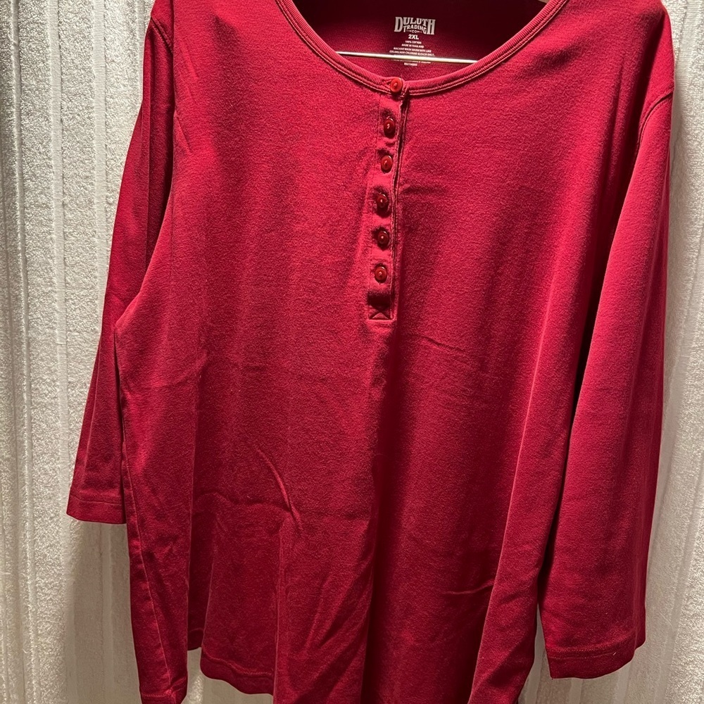 Duluth red long John shirt. Size 2xl. Front half buttons.